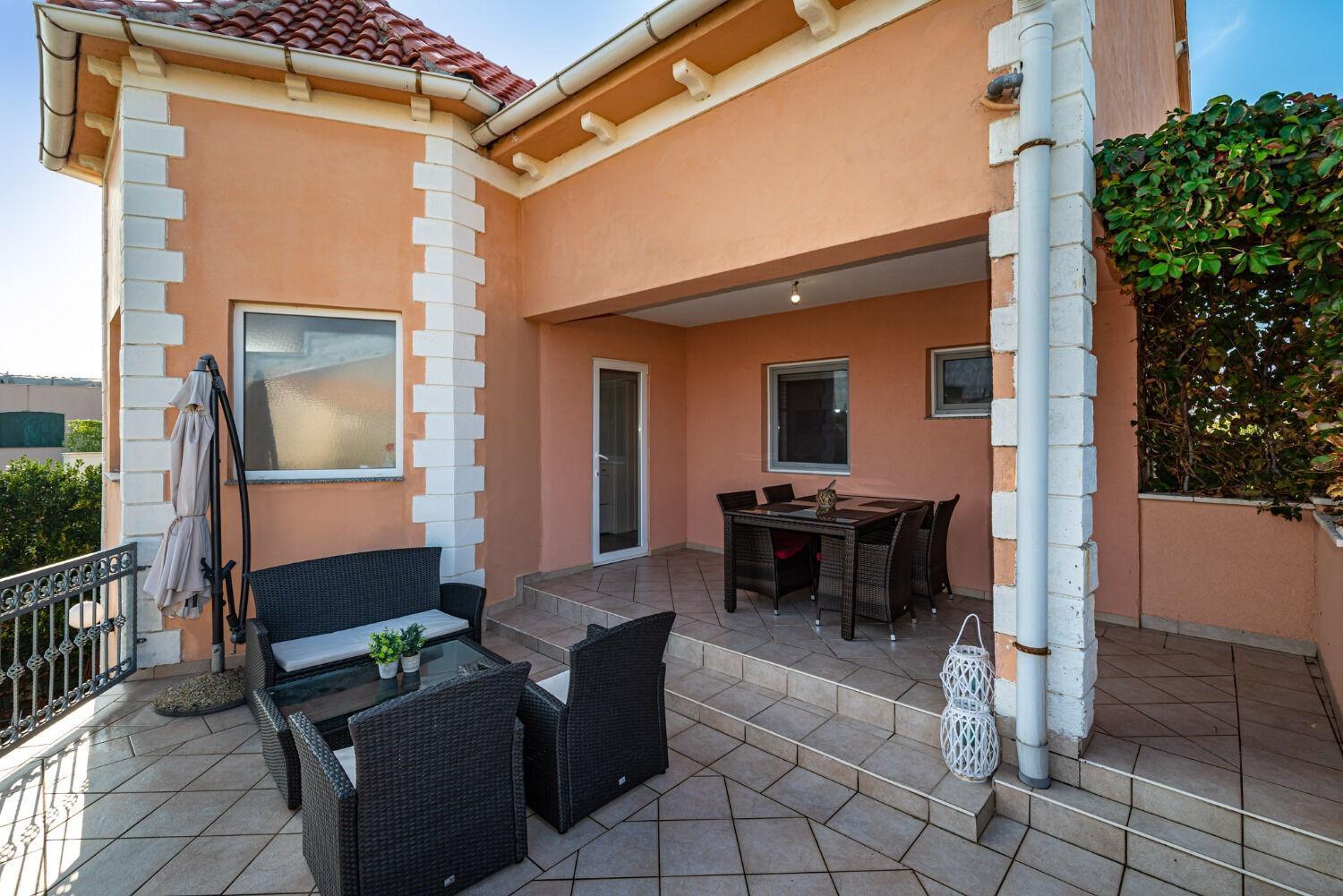 Apartments Dreamy - Free Parking Nin Εξωτερικό φωτογραφία
