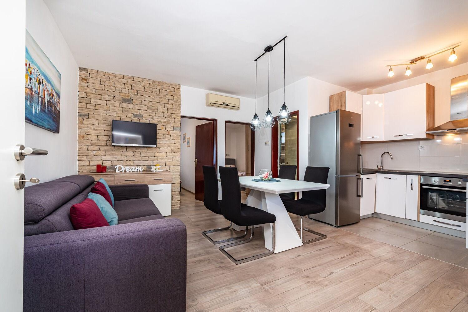 Apartments Dreamy - Free Parking Nin Εξωτερικό φωτογραφία
